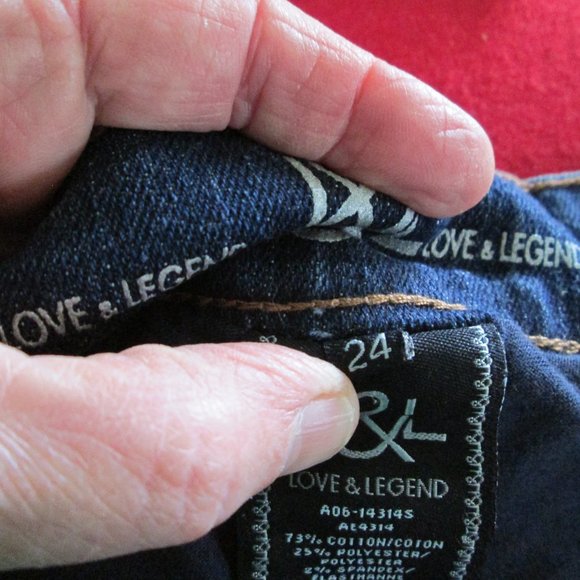 Love & Legend Denim Skorts - Picture 4 of 4